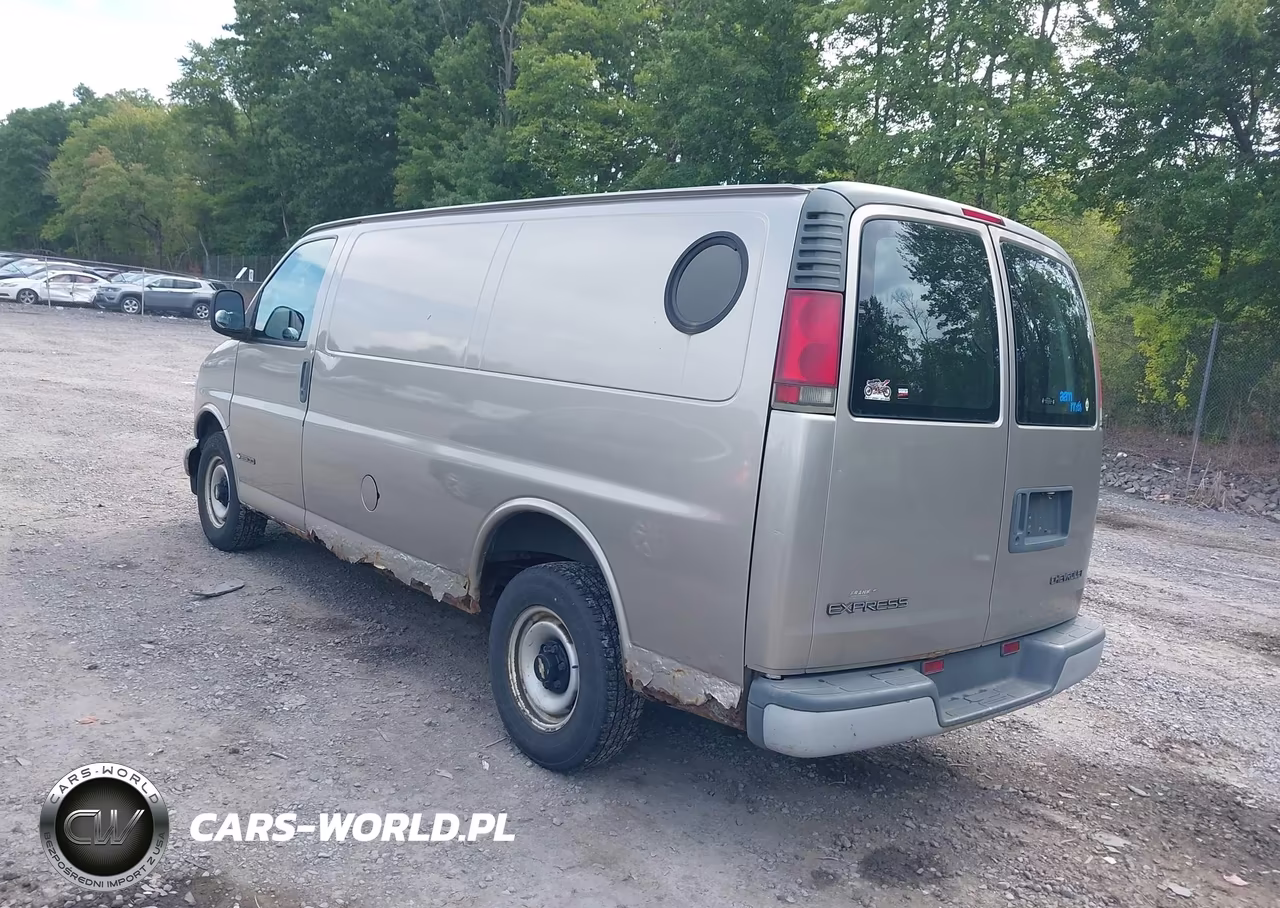 2002 Chevrolet Express VIN:1GCFG25M421198057 - 3