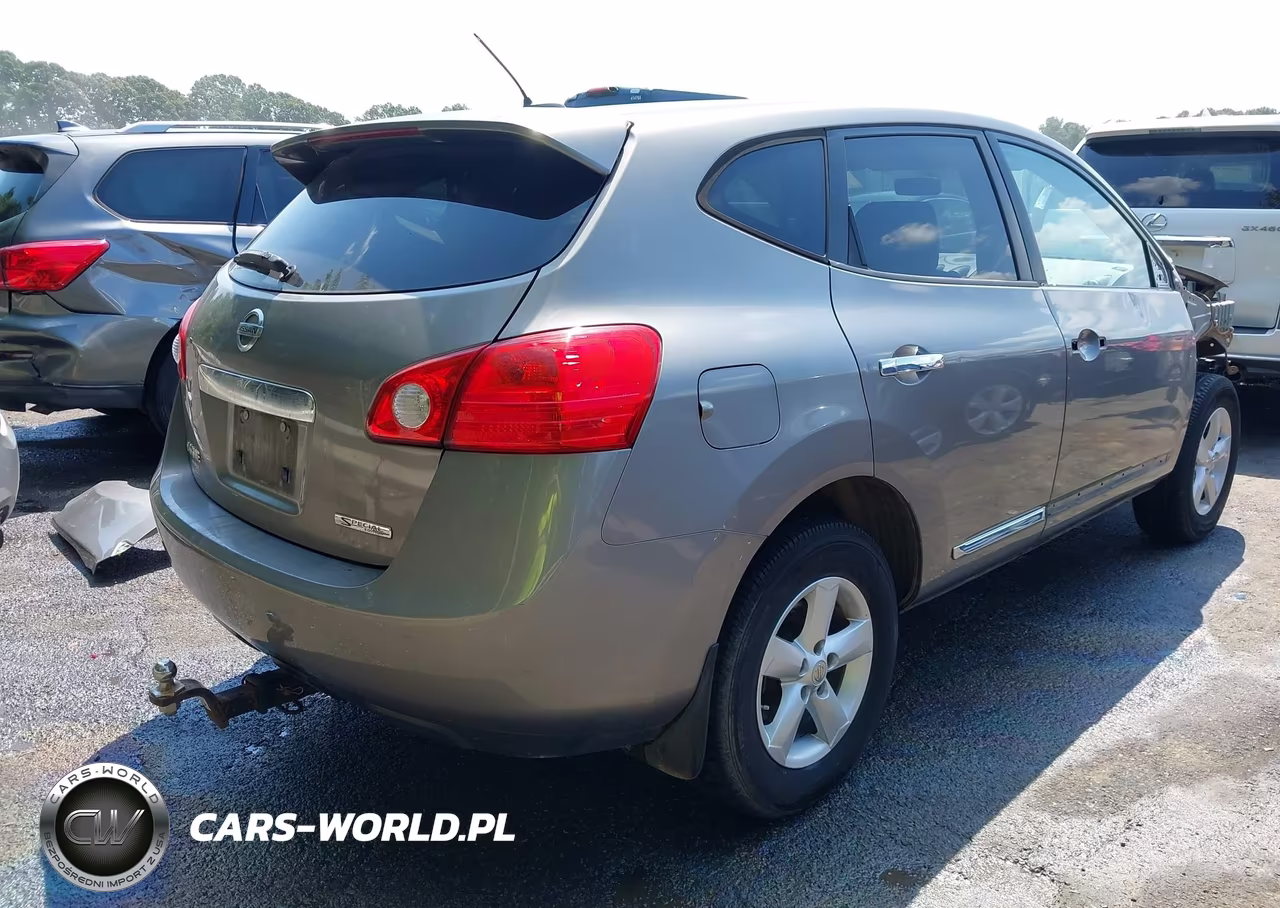 2012 Nissan Rogue S VIN:JN8AS5MT3CW607984 - 4