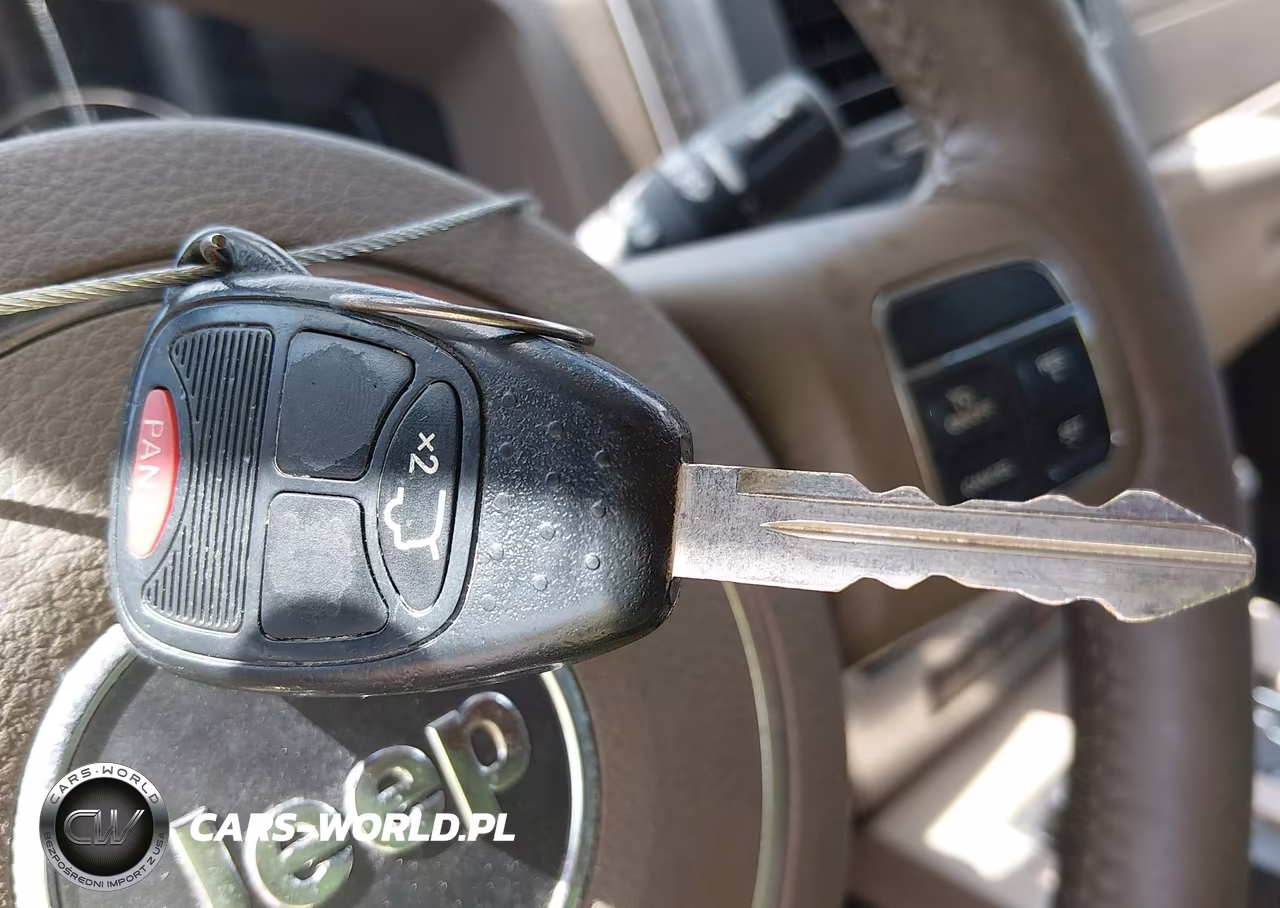2011 Jeep Liberty Sport VIN:1J4PN2GK5BW545818 - 11