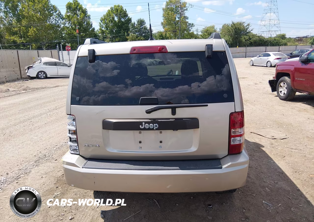2011 Jeep Liberty Sport VIN:1J4PN2GK5BW545818 - 17