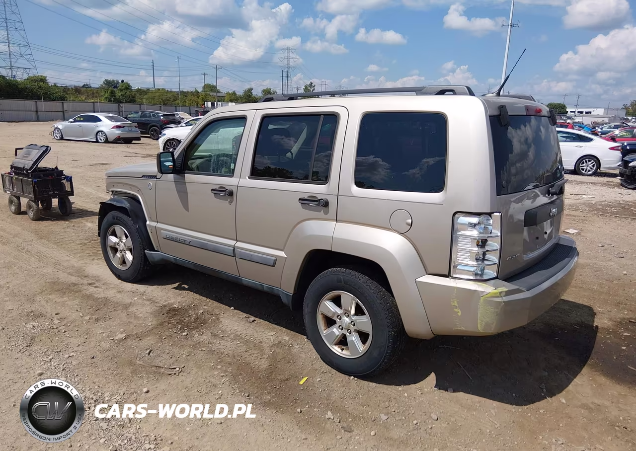 2011 Jeep Liberty Sport VIN:1J4PN2GK5BW545818 - 3