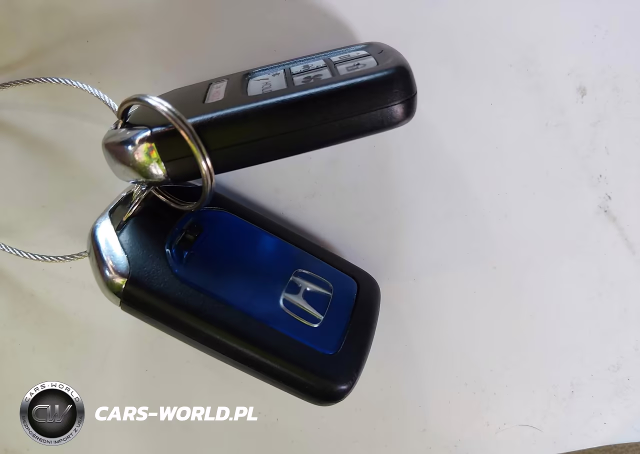 2018 Honda Clarity Plug-In Hybrid VIN:JHMZC5F19JC004638 - 11