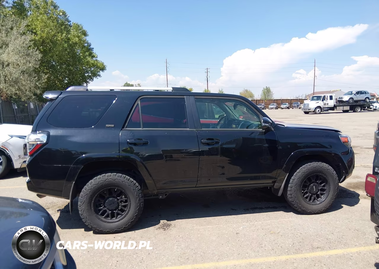 2020 Toyota 4Runner Sr5 Premium VIN:JTEBU5JR4L5811049 - 13