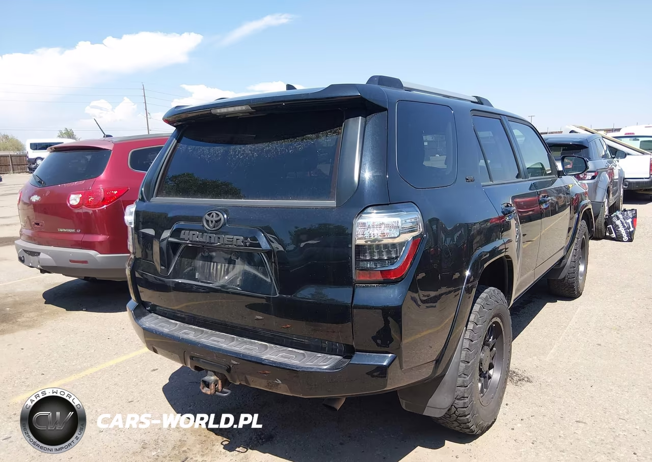 2020 Toyota 4Runner Sr5 Premium VIN:JTEBU5JR4L5811049 - 4