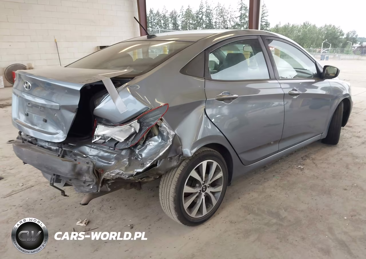 2017 Hyundai Accent Value Edition VIN:KMHCT4AEXHU359880 - 4