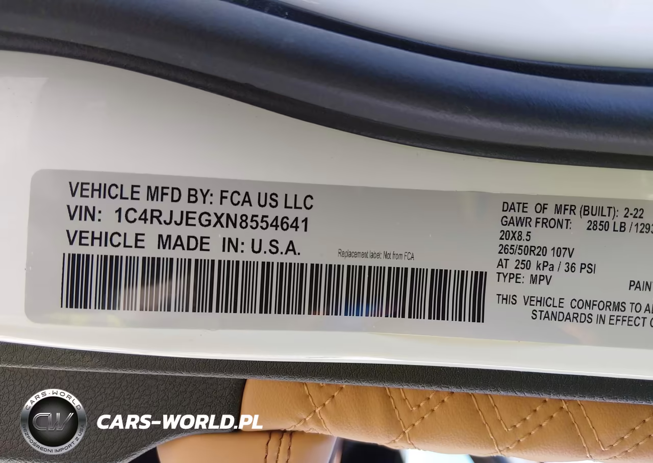2022 Jeep Grand Cherokee L Summit 4X2 VIN:1C4RJJEGXN8554641 - 9