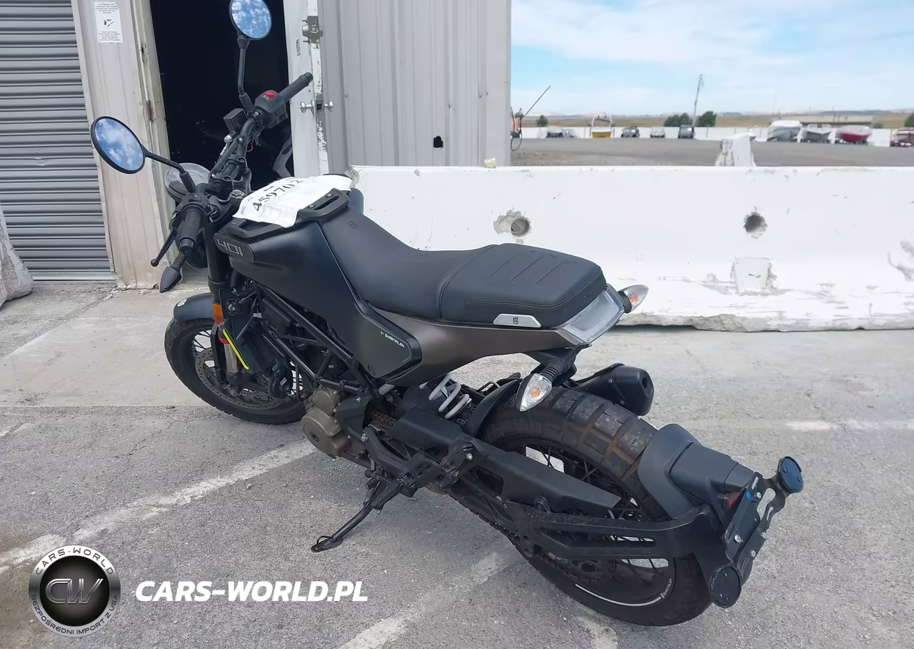 2023 Husqvarna Vitpilen 401-Svartpilen 401 VIN:MD2JUJ40XPC224291 - 3