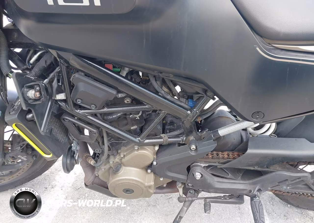 2023 Husqvarna Vitpilen 401-Svartpilen 401 VIN:MD2JUJ40XPC224291 - 9