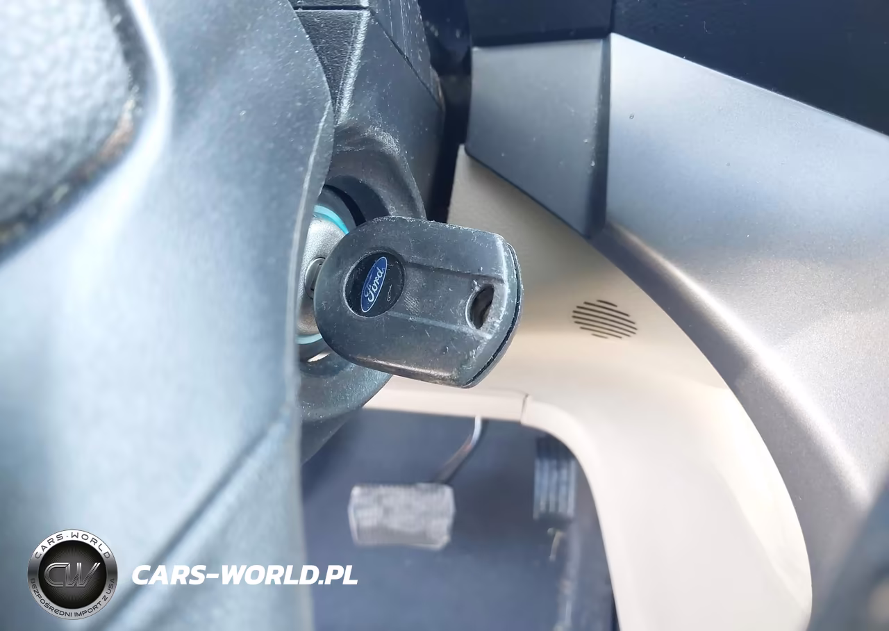 2018 Ford Escape Sel VIN:1FMCU0HD1JUD23116 - 11