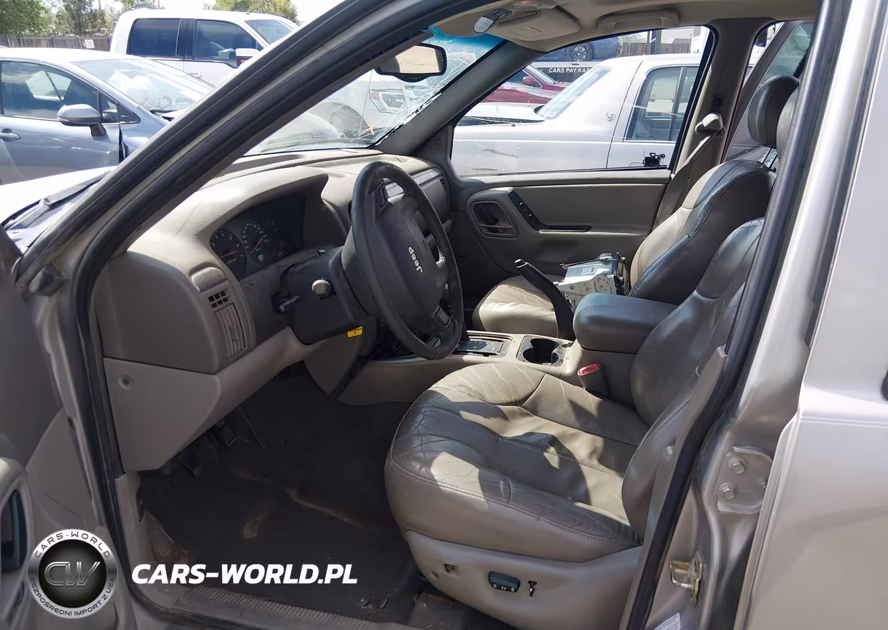 2001 Jeep Grand Cherokee Laredo VIN:1J4GW48N81C703439 - 5
