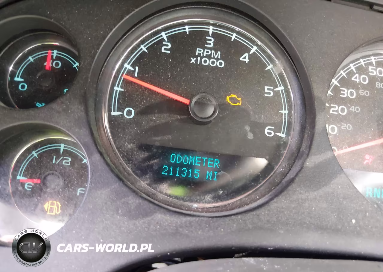 2008 Chevrolet Tahoe Ltz VIN:1GNFK13028J183842 - 7