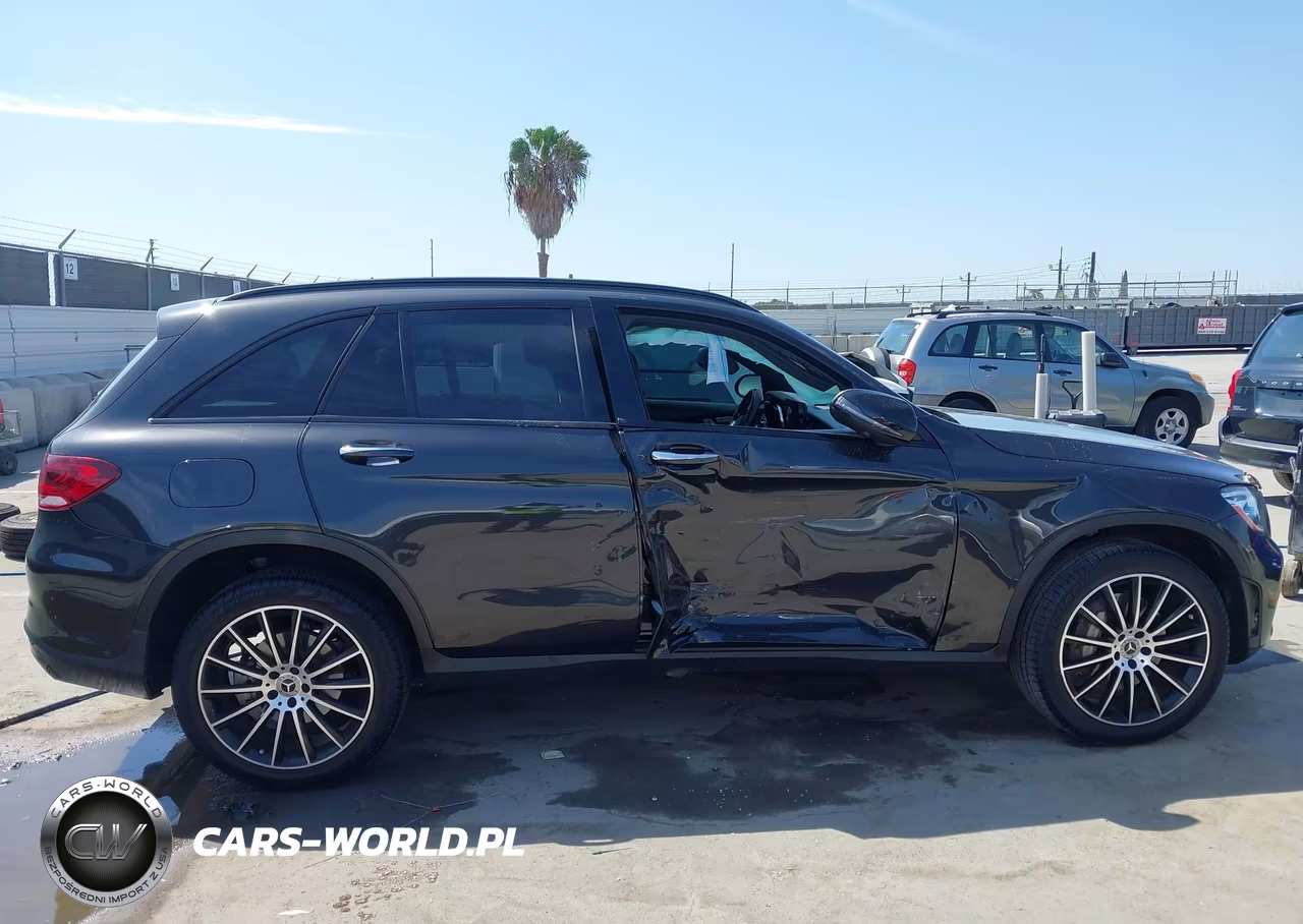 2020 Mercedes-Benz Glc 300 VIN:WDC0G8DB5LF699577 - 13
