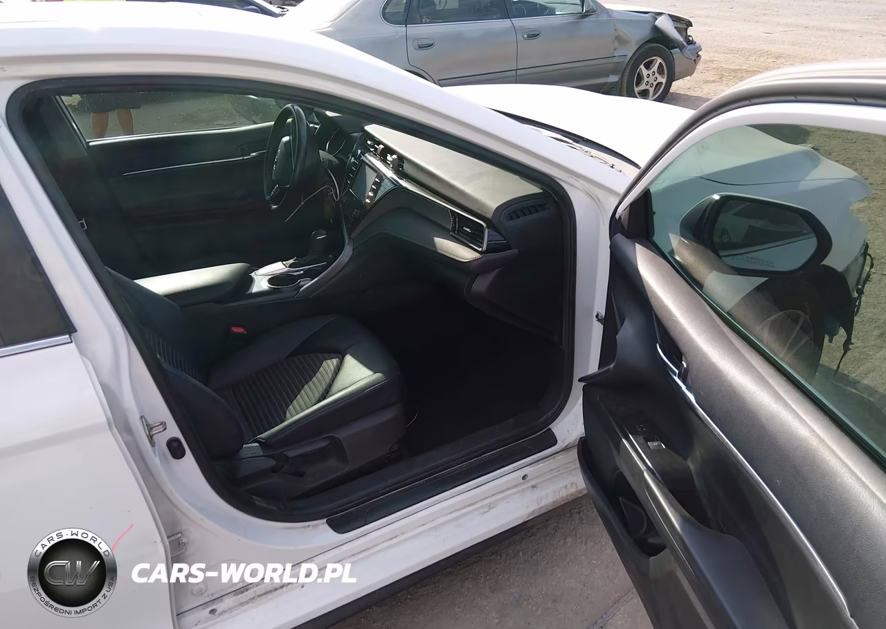 2020 Toyota Camry Se VIN:4T1G11AK7LU891754 - 5