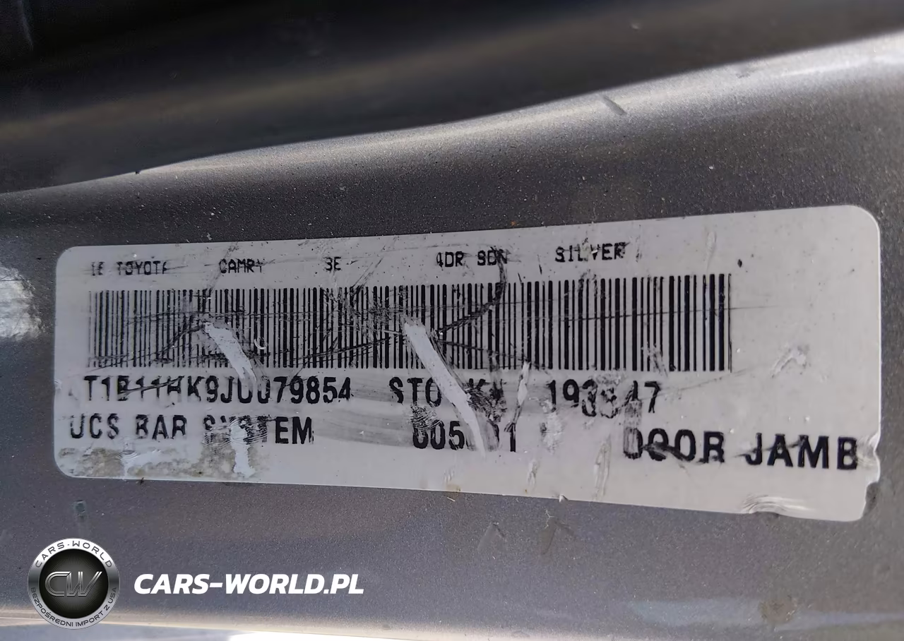 2018 Toyota Camry Se VIN:4T1B11HK9JU079854 - 9
