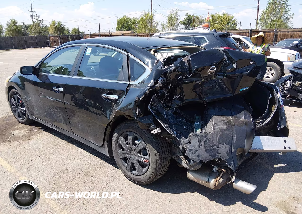 2013 Nissan Altima 2.5 S VIN:1N4AL3AP0DC181314 - 3