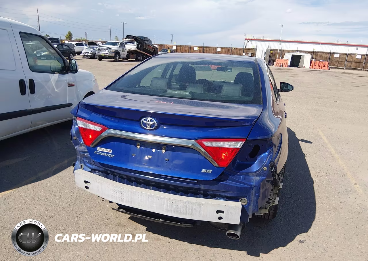 2016 Toyota Camry Se VIN:4T1BF1FK4GU571494 - 17