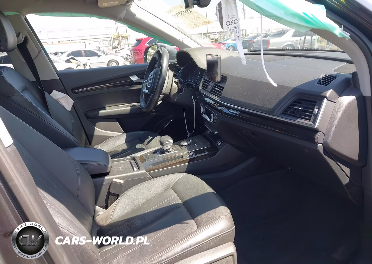 2020 Audi Q5 Premium 45 Tfsi Quattro S Tronic VIN:WA1ANAFY2L2038132 - 5
