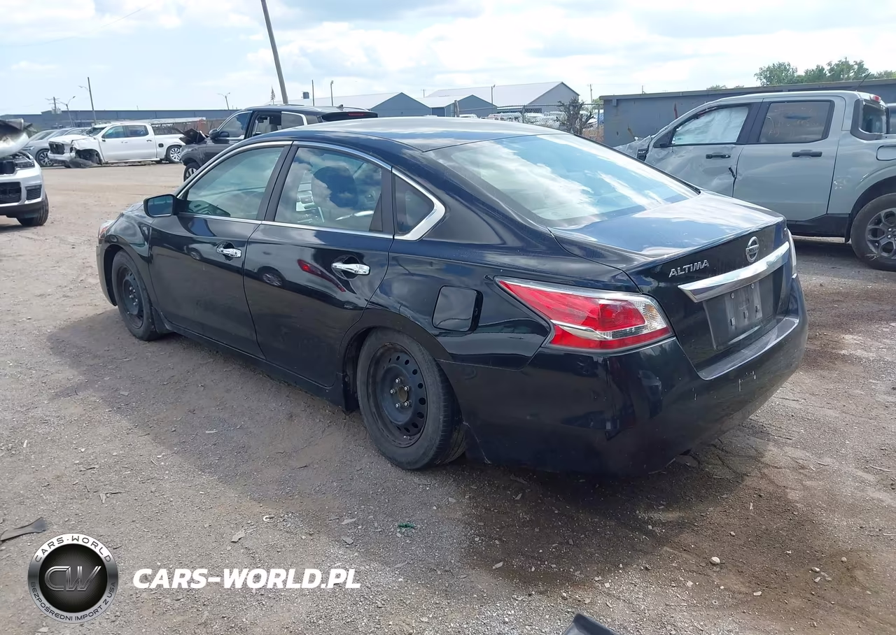 2015 Nissan Altima 2.5 S VIN:1N4AL3AP0FC197015 - 3