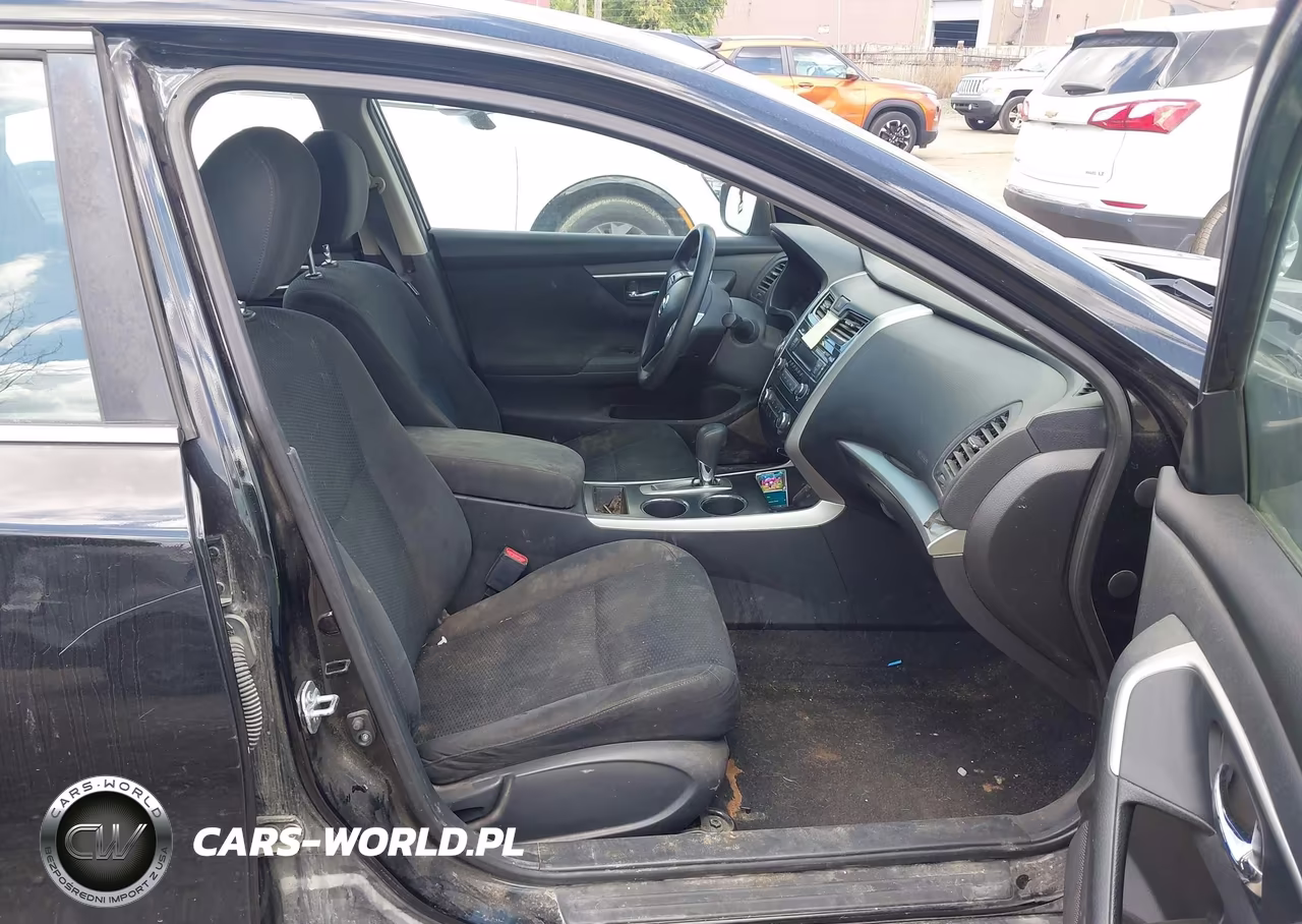 2015 Nissan Altima 2.5 S VIN:1N4AL3AP0FC197015 - 5