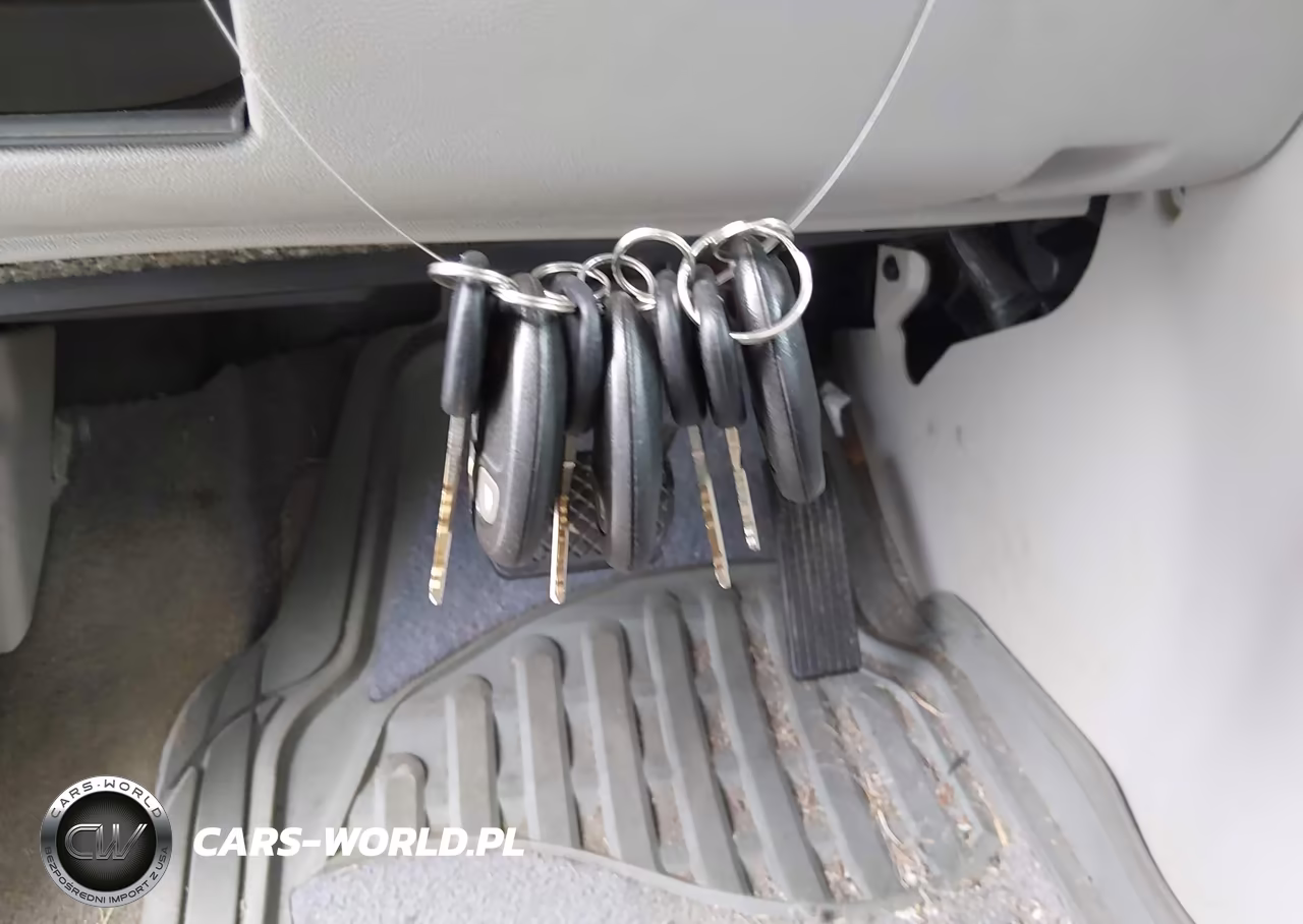 2007 Chevrolet Equinox Ls VIN:2CNDL13F776236785 - 11