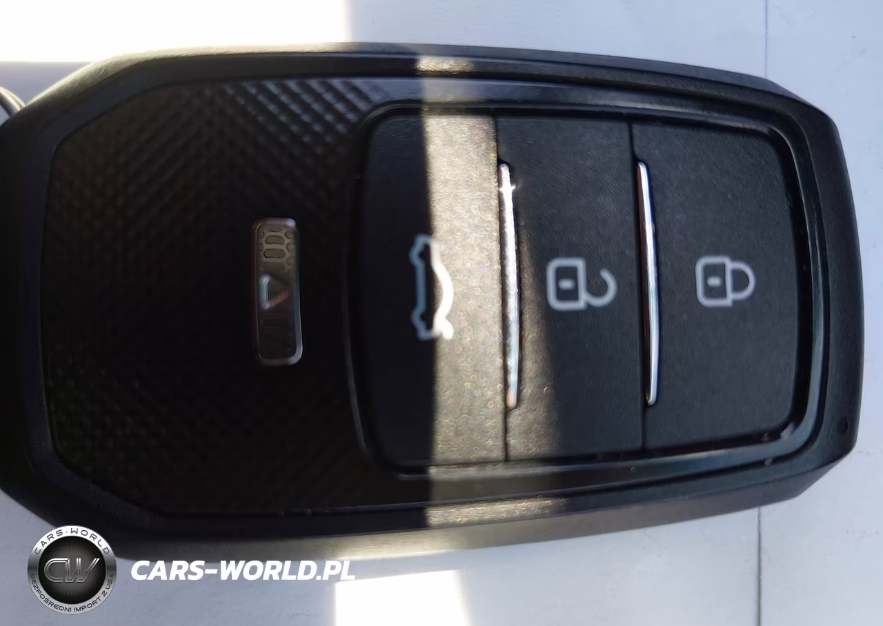 2018 Hyundai Sonata Sport+ VIN:5NPE34AF7JH721928 - 11