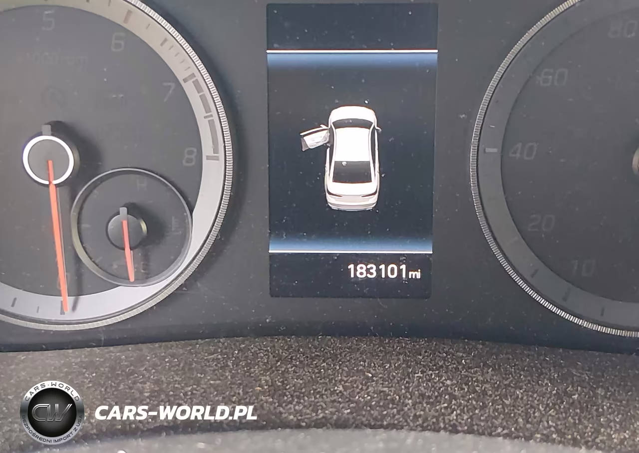 2018 Hyundai Sonata Sport+ VIN:5NPE34AF7JH721928 - 15