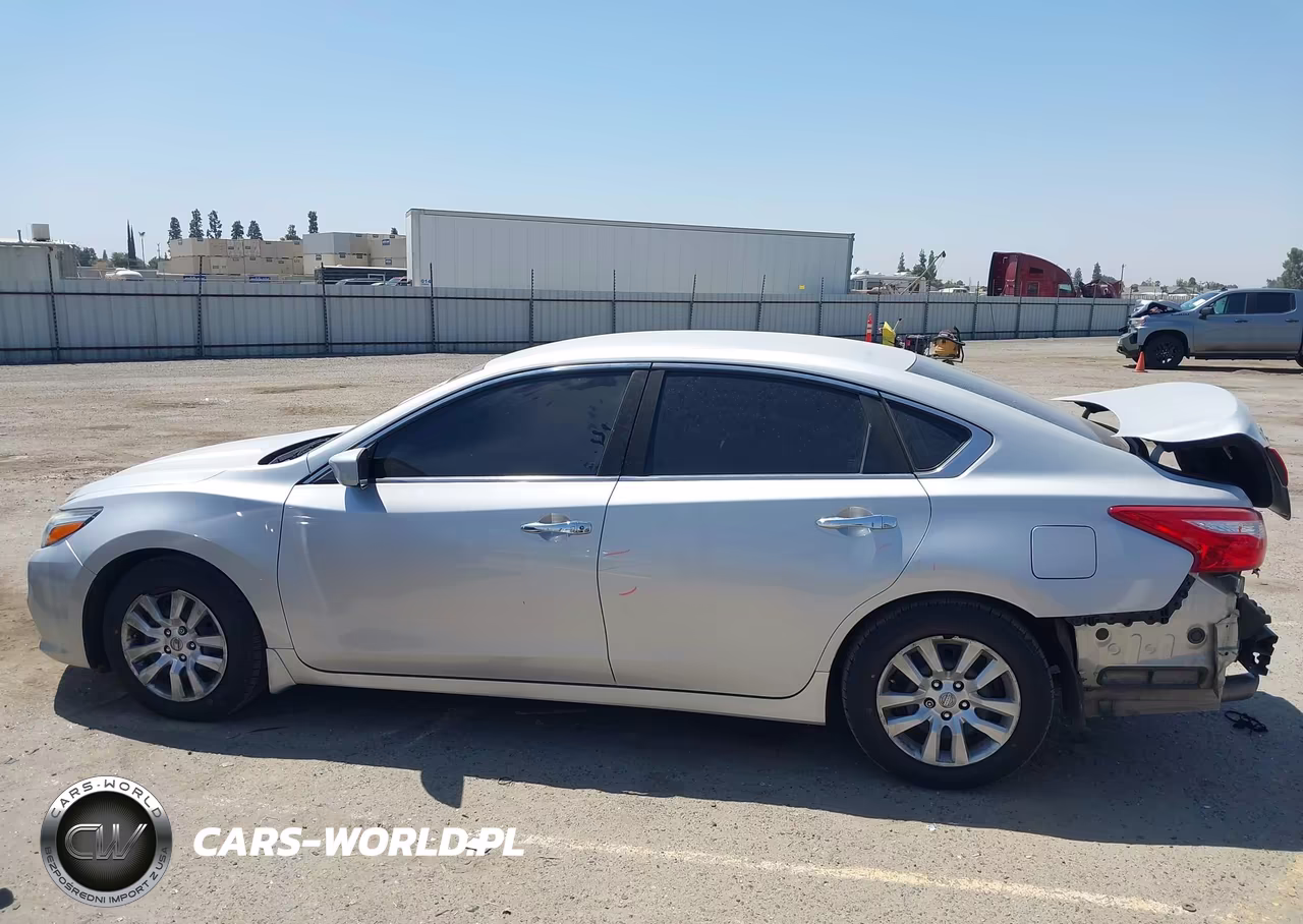 2017 Nissan Altima 2.5 S VIN:1N4AL3AP6HC297459 - 14