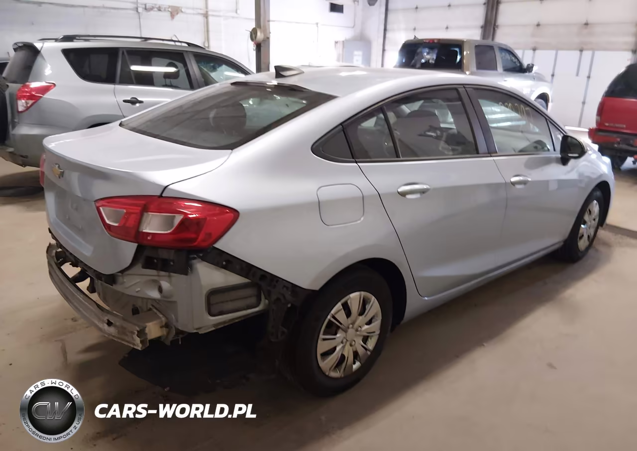 2017 Chevrolet Cruze Ls Auto VIN:1G1BC5SMXH7157477 - 4