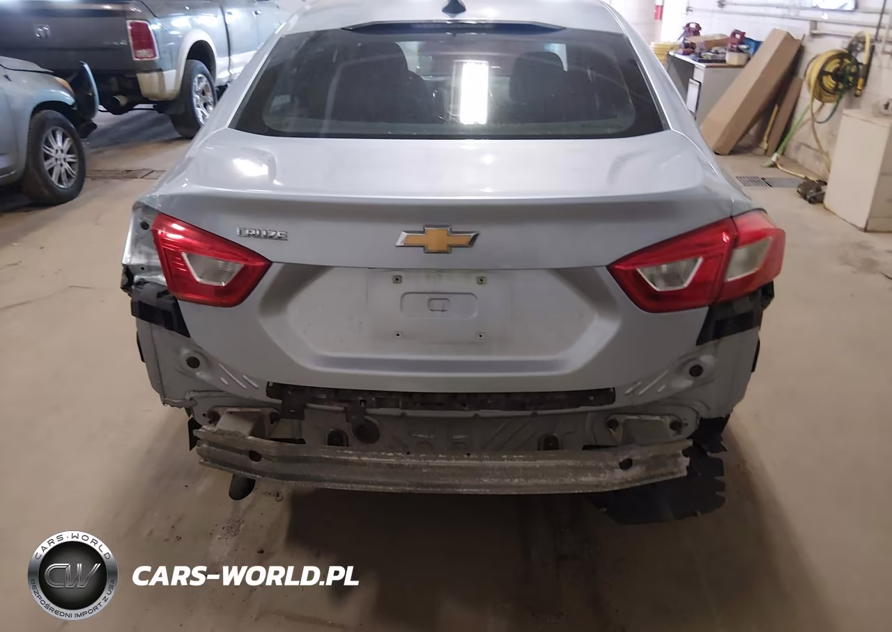 2017 Chevrolet Cruze Ls Auto VIN:1G1BC5SMXH7157477 - 6