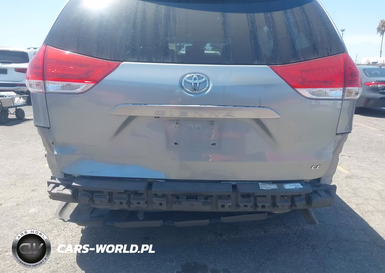 2014 Toyota Sienna Le V6 8 Passenger VIN:5TDKK3DC0ES497726 - 19