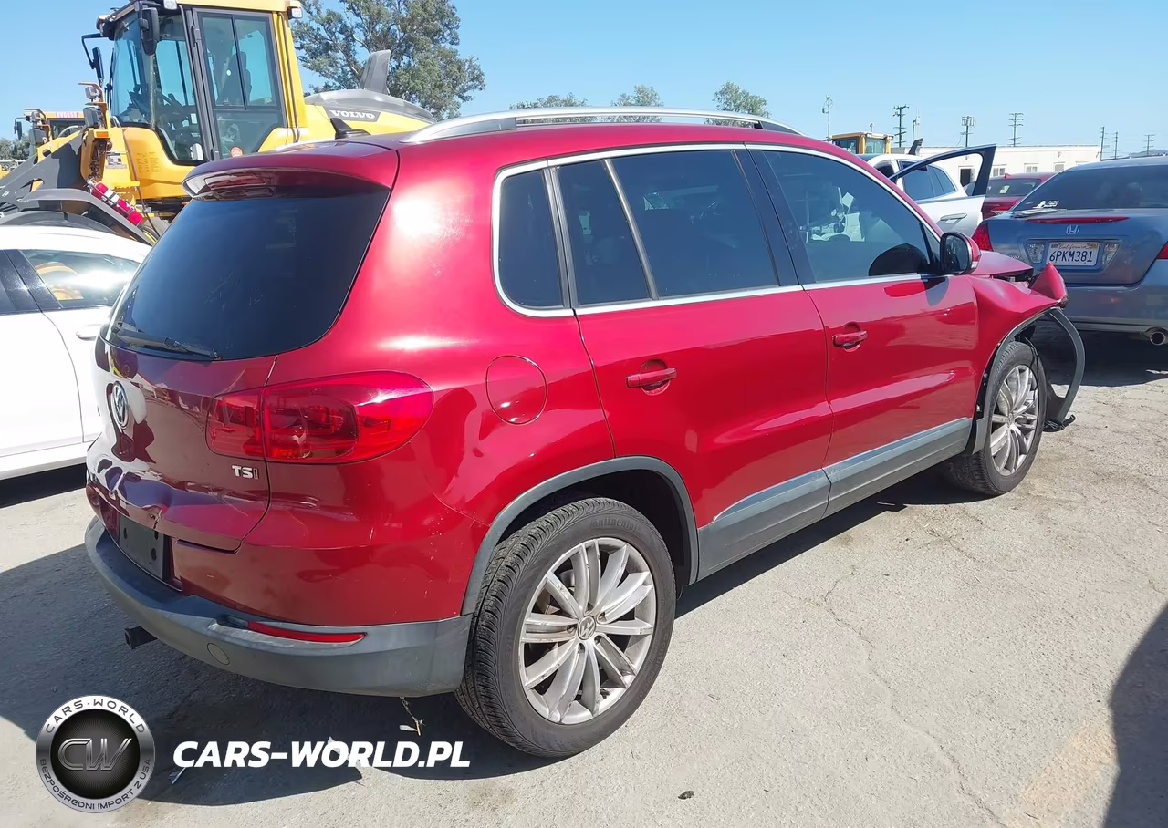 2016 Volkswagen Tiguan Se VIN:WVGAV7AX5GW040149 - 4