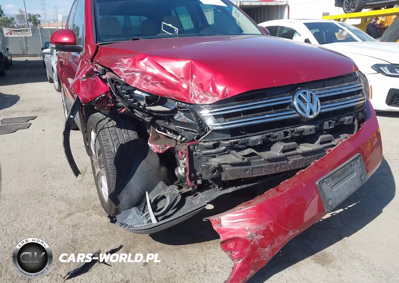 2016 Volkswagen Tiguan Se VIN:WVGAV7AX5GW040149 - 6