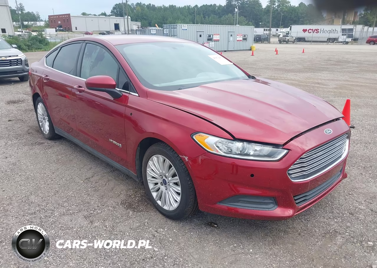 2016 Ford Fusion Hybrid S – zdjęcie 1 z 12