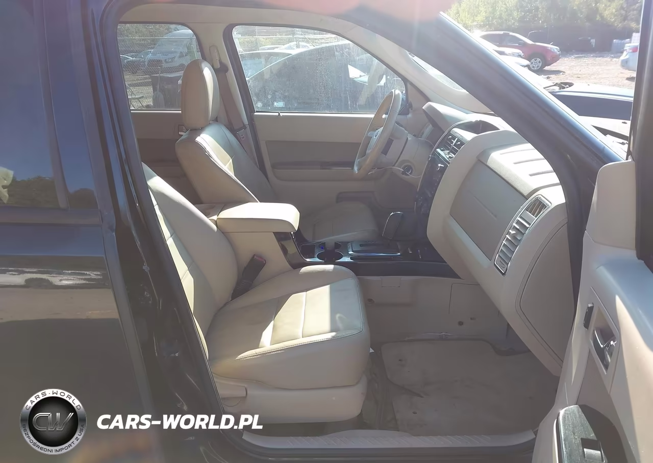 2011 Ford Escape Limited VIN:1FMCU9E76BKB15085 - 5