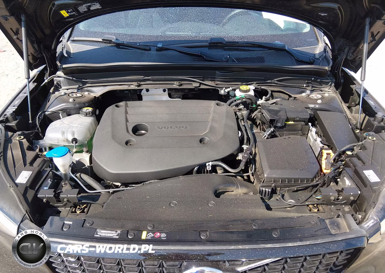 2025 Volvo Xc40 B5 Plus Dark Theme VIN:YV4L12UC1S2502367 - 10
