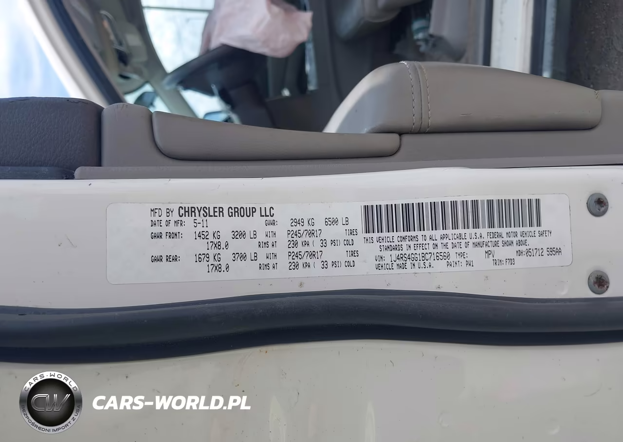 2011 Jeep Grand Cherokee Laredo VIN:1J4RS4GG1BC716560 - 9