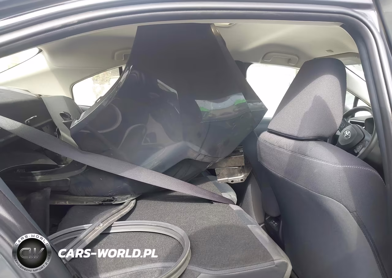 2025 Toyota Corolla Hybrid Le VIN:JTDBCMFEXS3073243 - 8