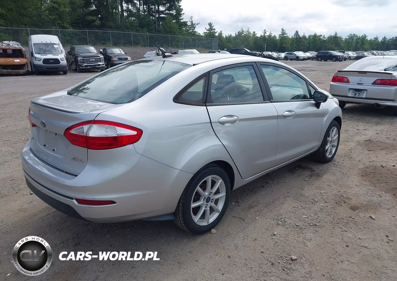 2017 Ford Fiesta Se VIN:3FADP4BJ5HM138934 - 4