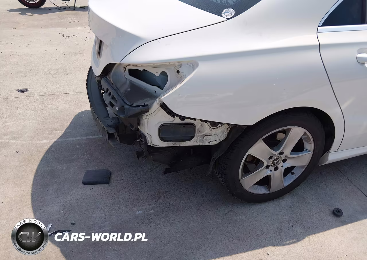 2018 Mercedes-Benz Cla 250 VIN:WDDSJ4EB6JN611006 - 17