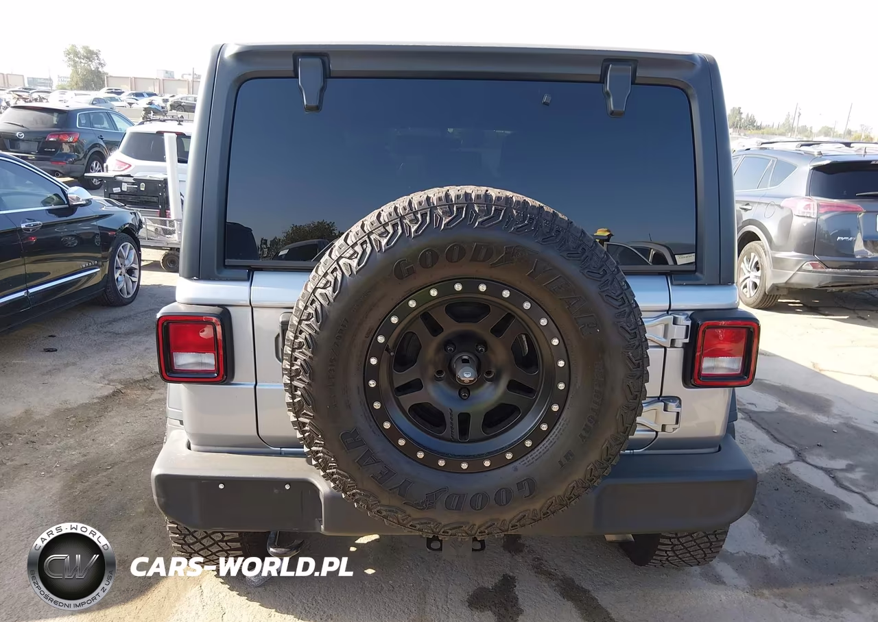 2019 Jeep Wrangler Unlimited Sport S 4X4 VIN:1C4HJXDN2KW593374 - 16