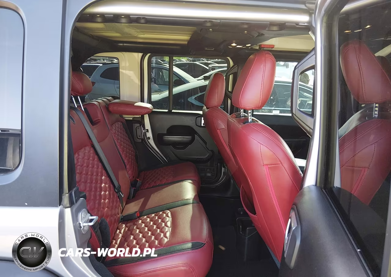 2019 Jeep Wrangler Unlimited Sport S 4X4 VIN:1C4HJXDN2KW593374 - 8