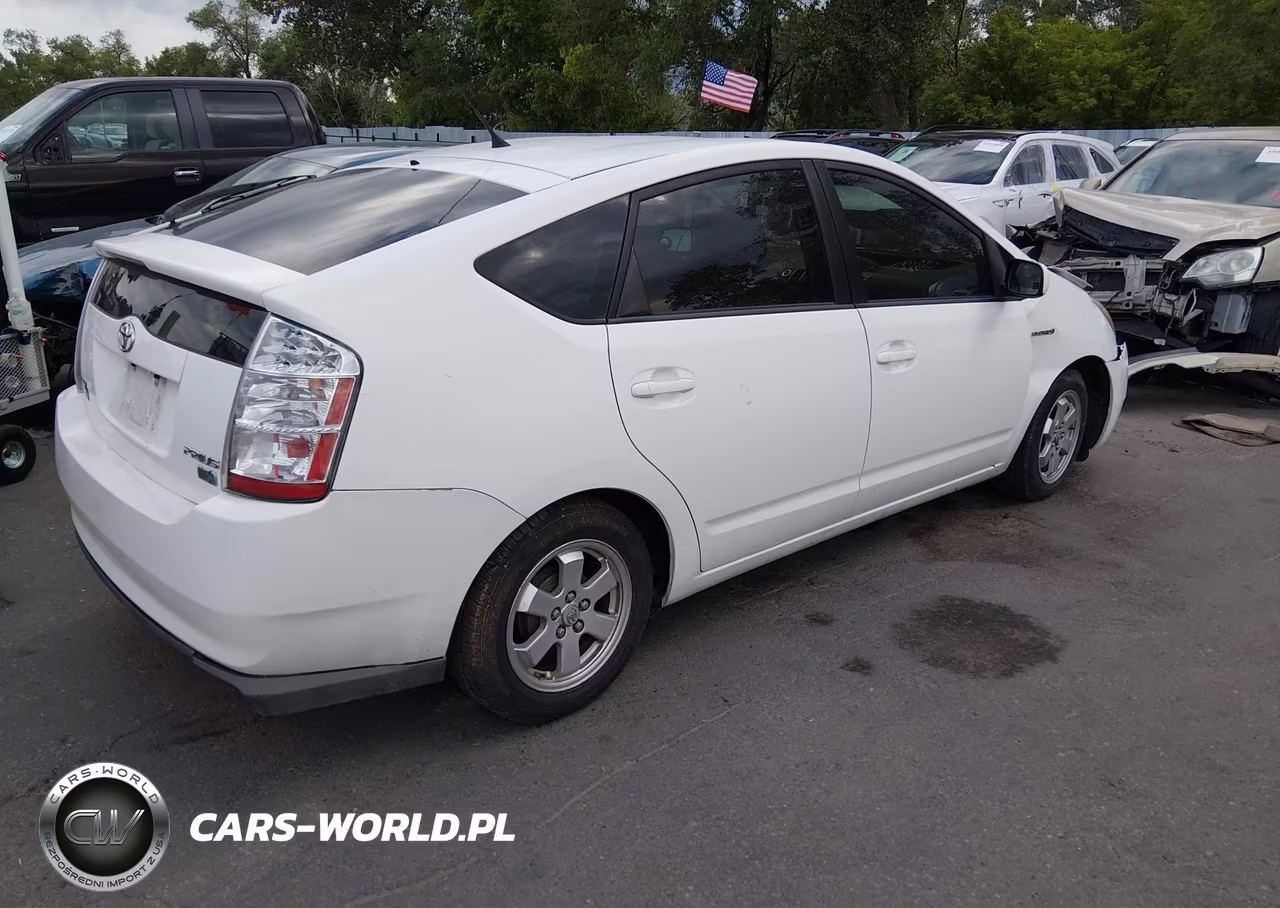 2008 Toyota Prius VIN:JTDKB20UX83415368 - 4