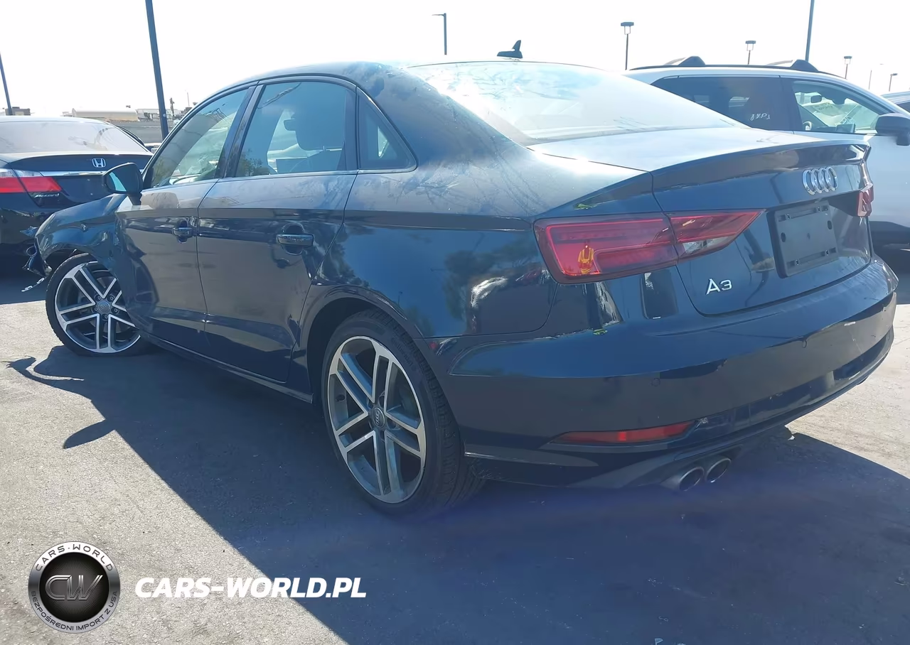 2020 Audi A3 Premium 40 Tfsi Front-Wheel Drive S Tronic VIN:WAUAUGFF4LA102524 - 3