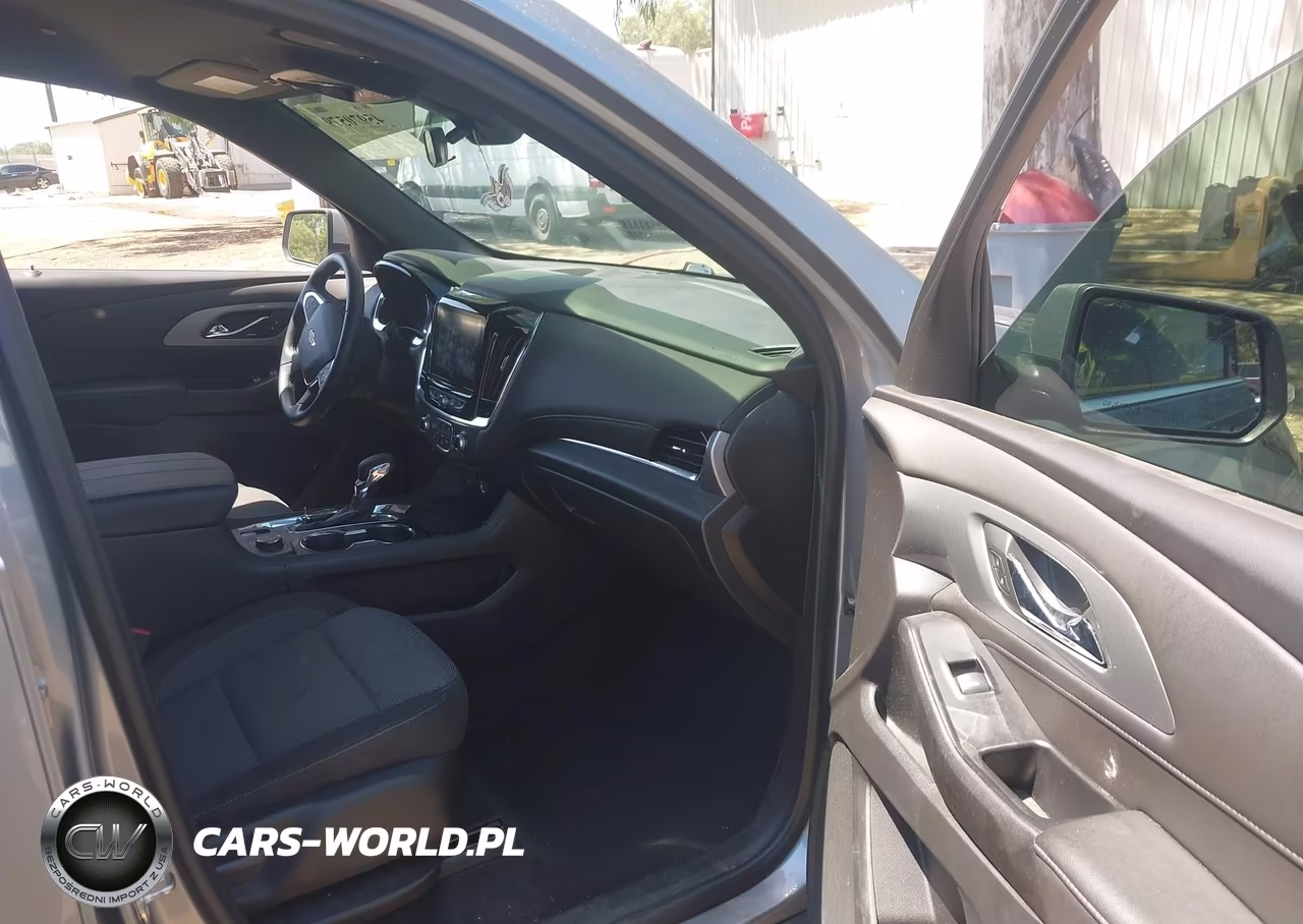 2023 Chevrolet Traverse Fwd Lt Cloth VIN:1GNERGKW8PJ120890 - 5