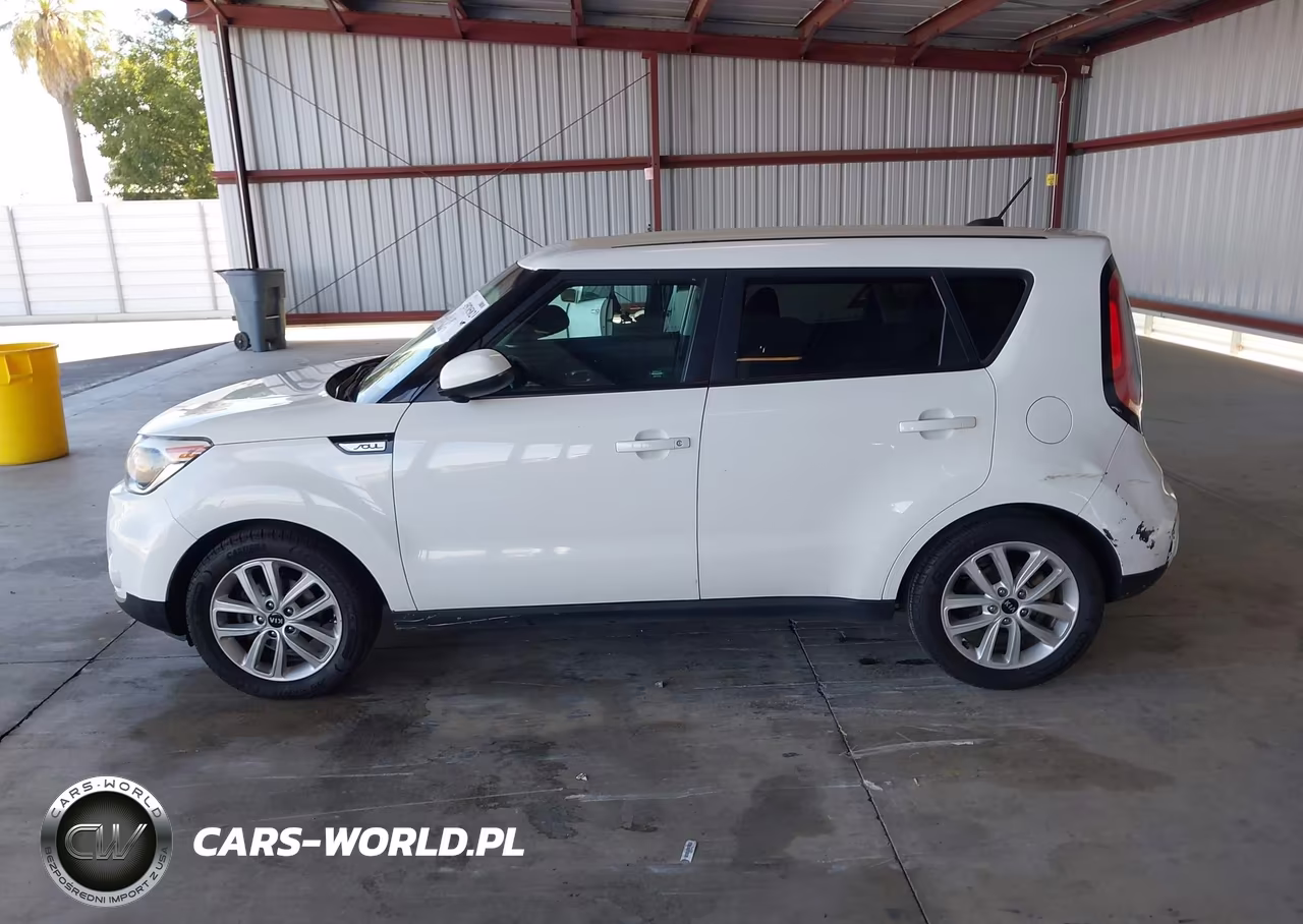 2018 Kia Soul + VIN:KNDJP3A56J7529666 - 14