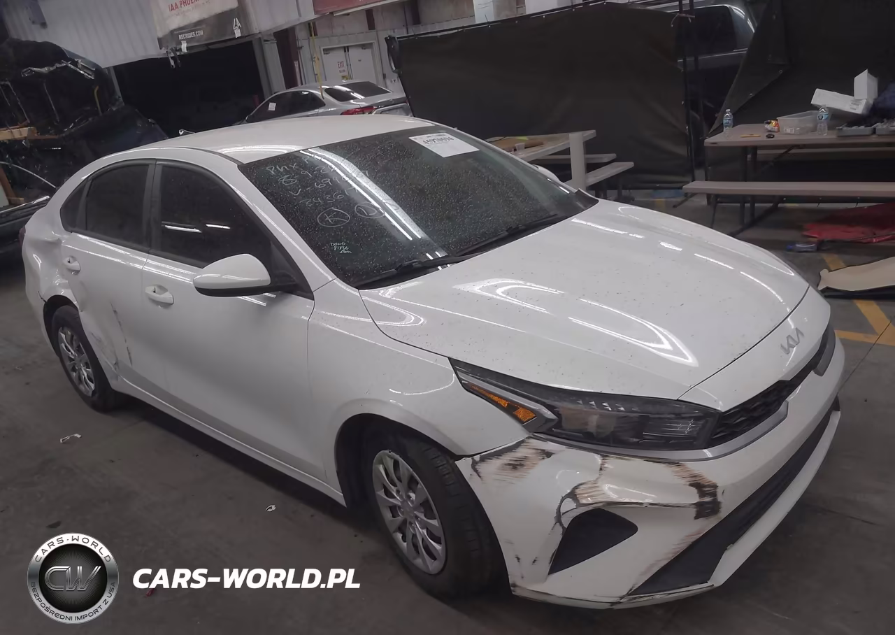 2024 Kia Forte Lx