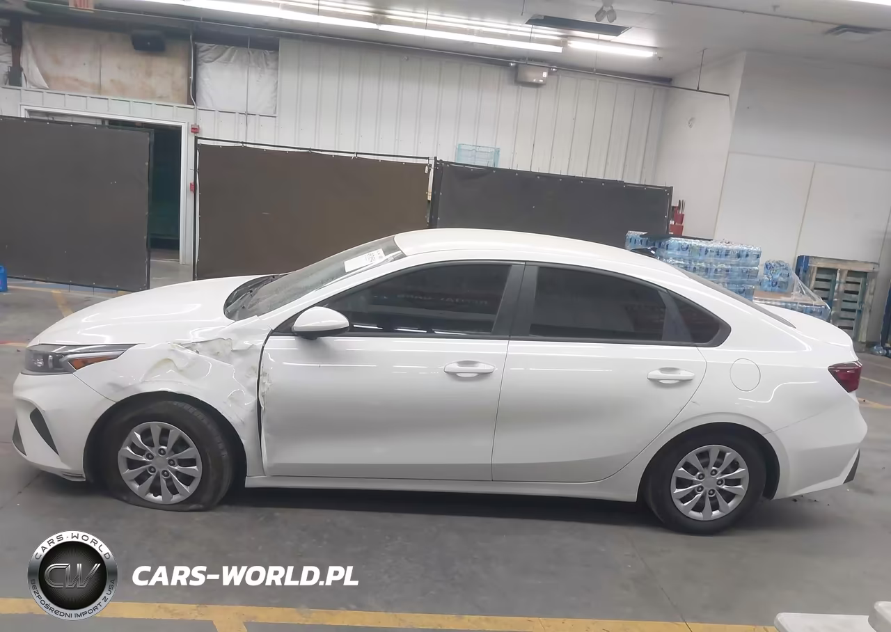 2024 Kia Forte Lx VIN:3KPF24AD4RE699067 - 14