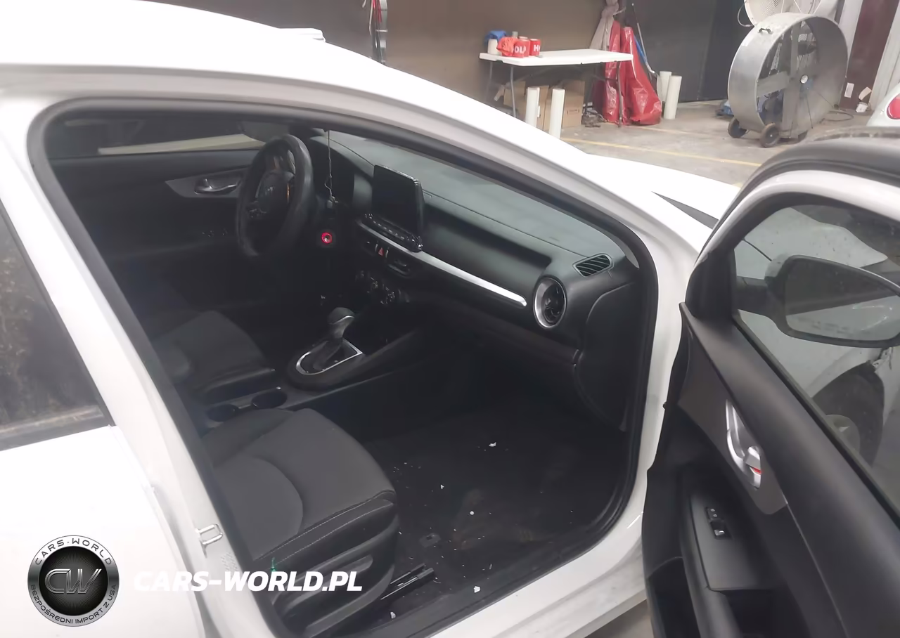 2024 Kia Forte Lx VIN:3KPF24AD4RE699067 - 5