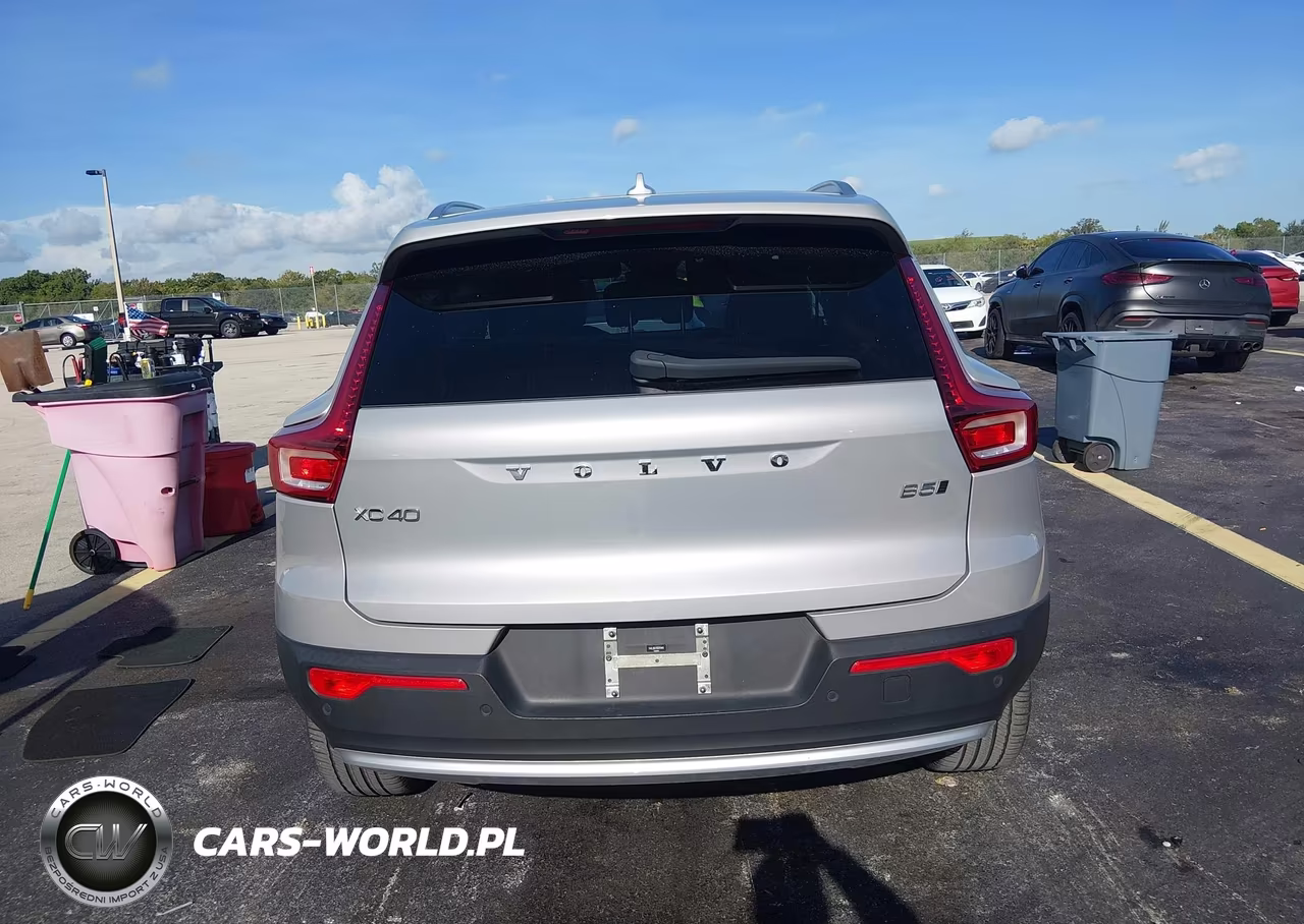 2024 Volvo Xc40 B5 Plus Bright Theme VIN:YV4L12UE1R2373445 - 16