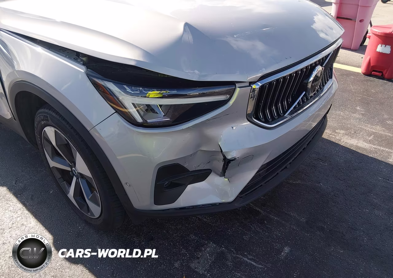 2024 Volvo Xc40 B5 Plus Bright Theme VIN:YV4L12UE1R2373445 - 6